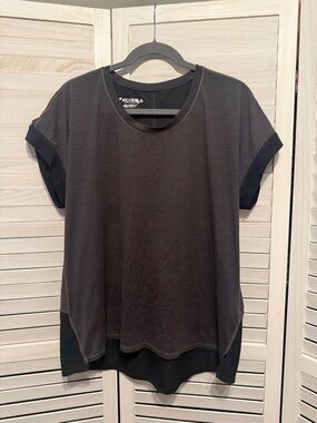 Women's Active Short Sleeve Top